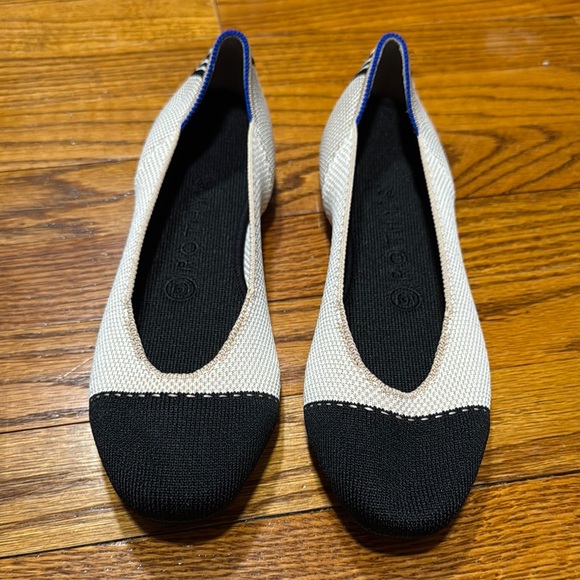 NEW - Rothy’s Flats - Picture 2 of 5